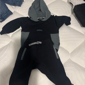 Volcom Black and Gray Kids Matching Set